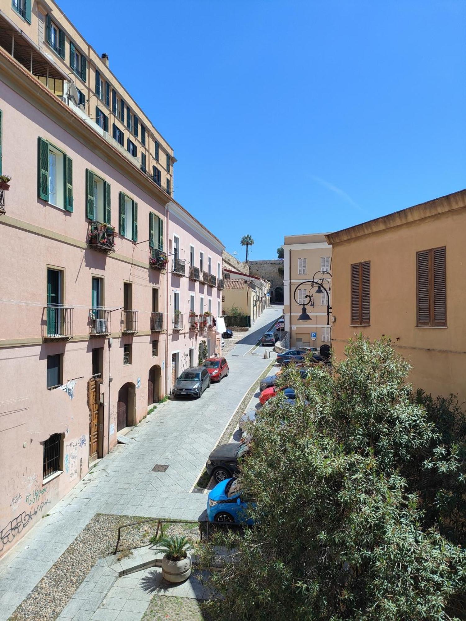 Antonia Suite Cagliari Buitenkant foto